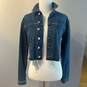L'Agence raw edge Jean jacket 
Size s/p